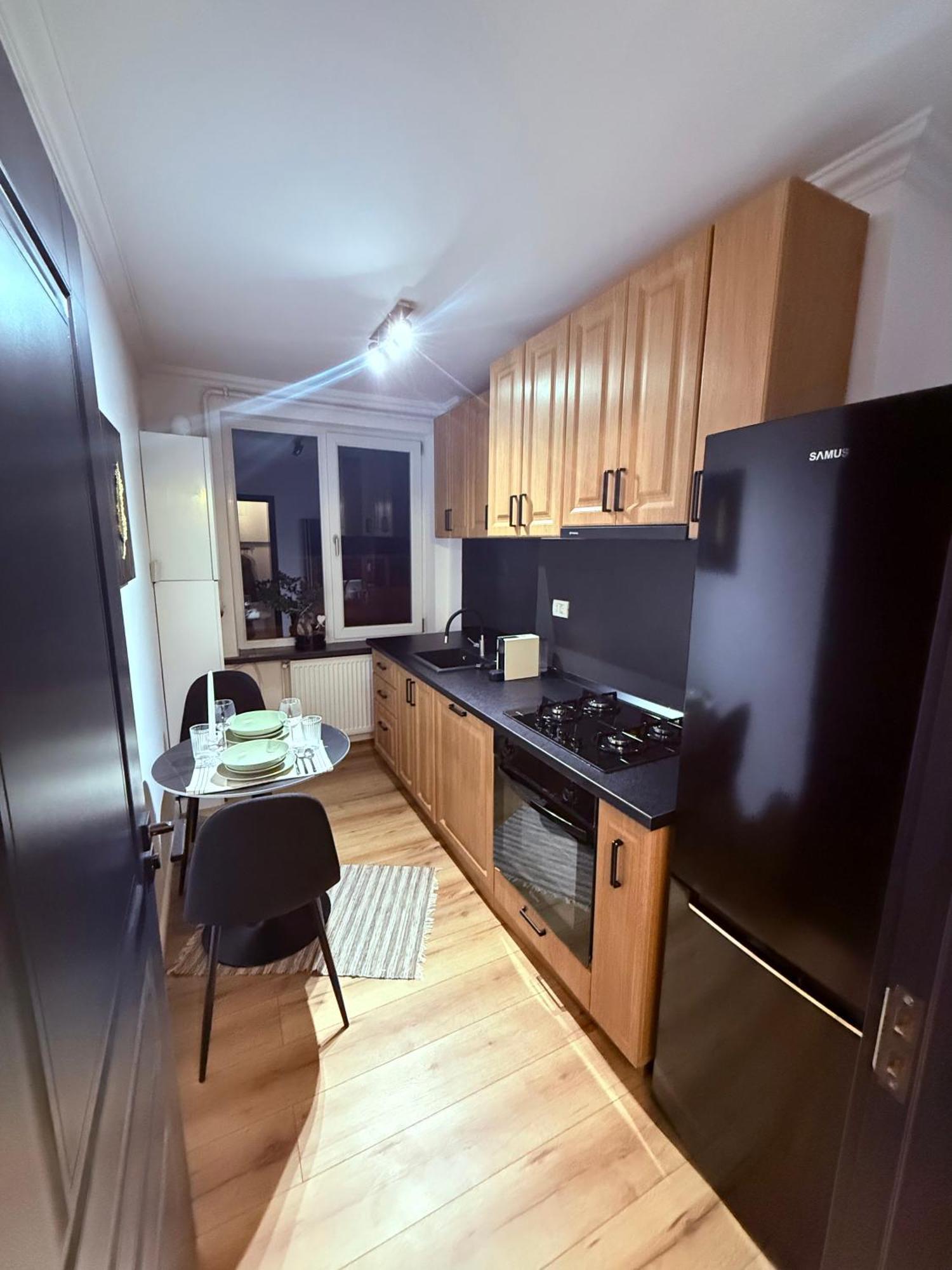 Appartamento Aman 20 Craiova Esterno foto