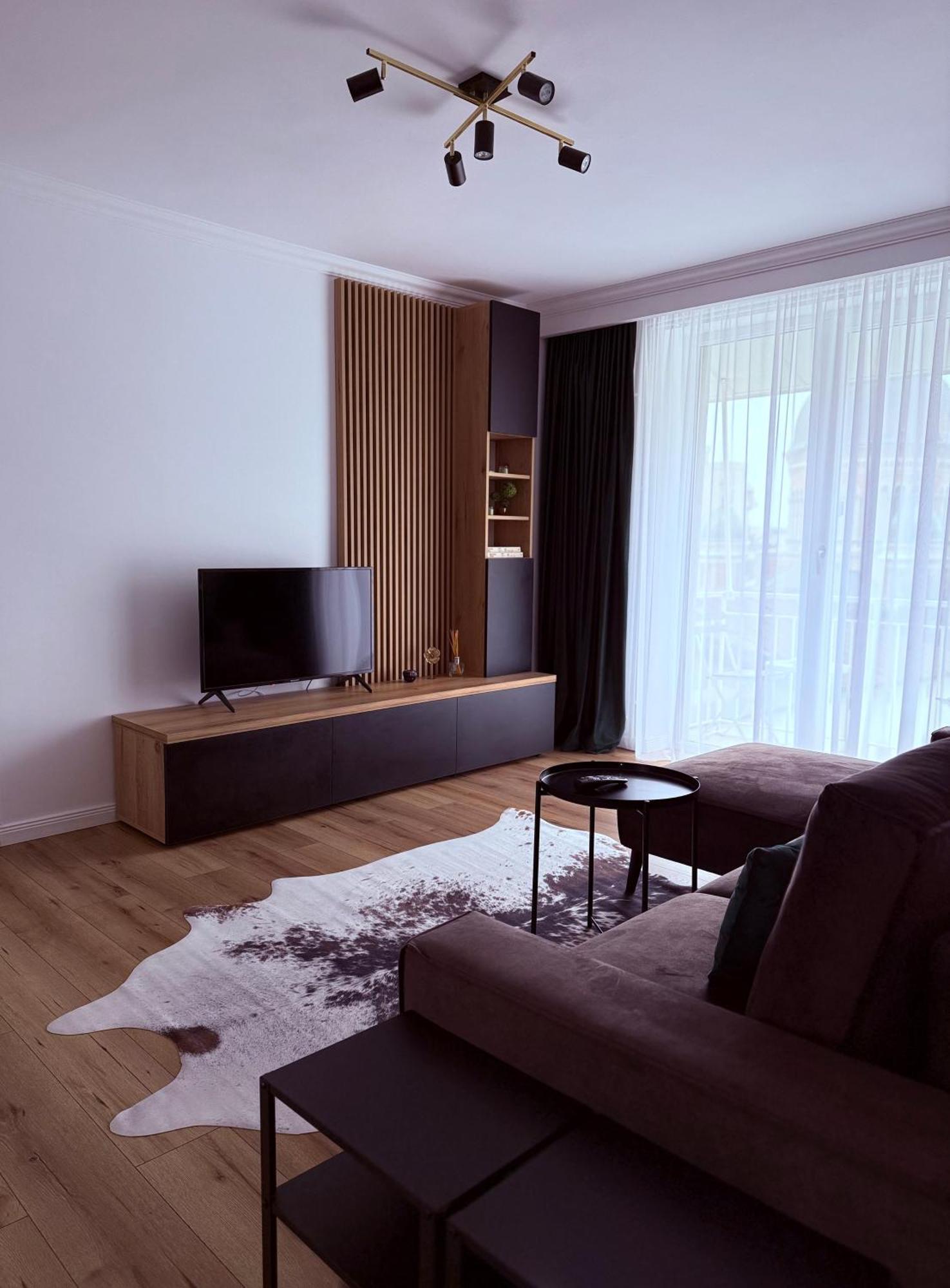 Appartamento Aman 20 Craiova Esterno foto